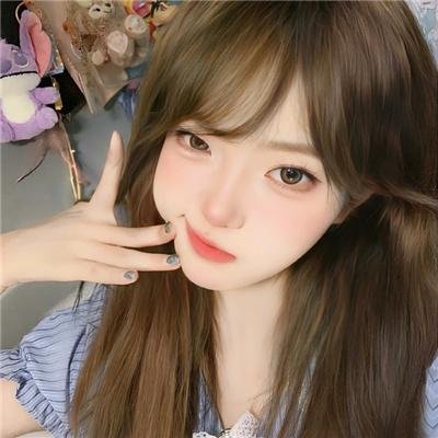 女佣